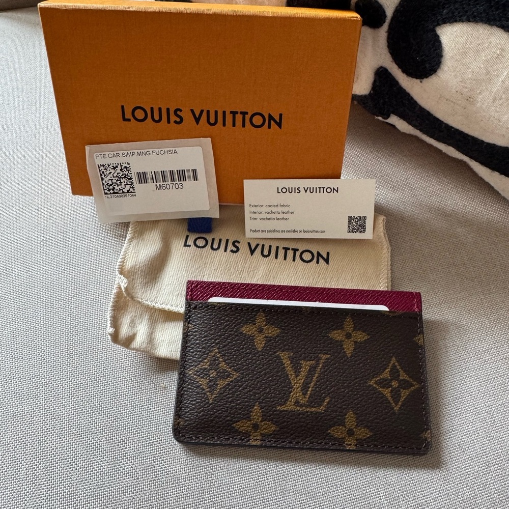Louis Vuitton Fuchsia/Pink Monogram Card Holder